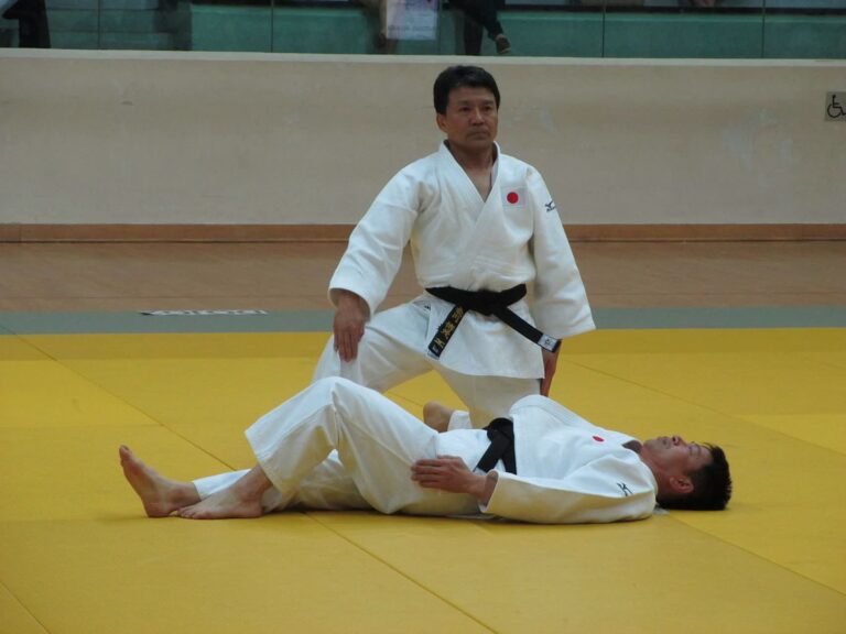 کلاس کاتا مه نو کاتا